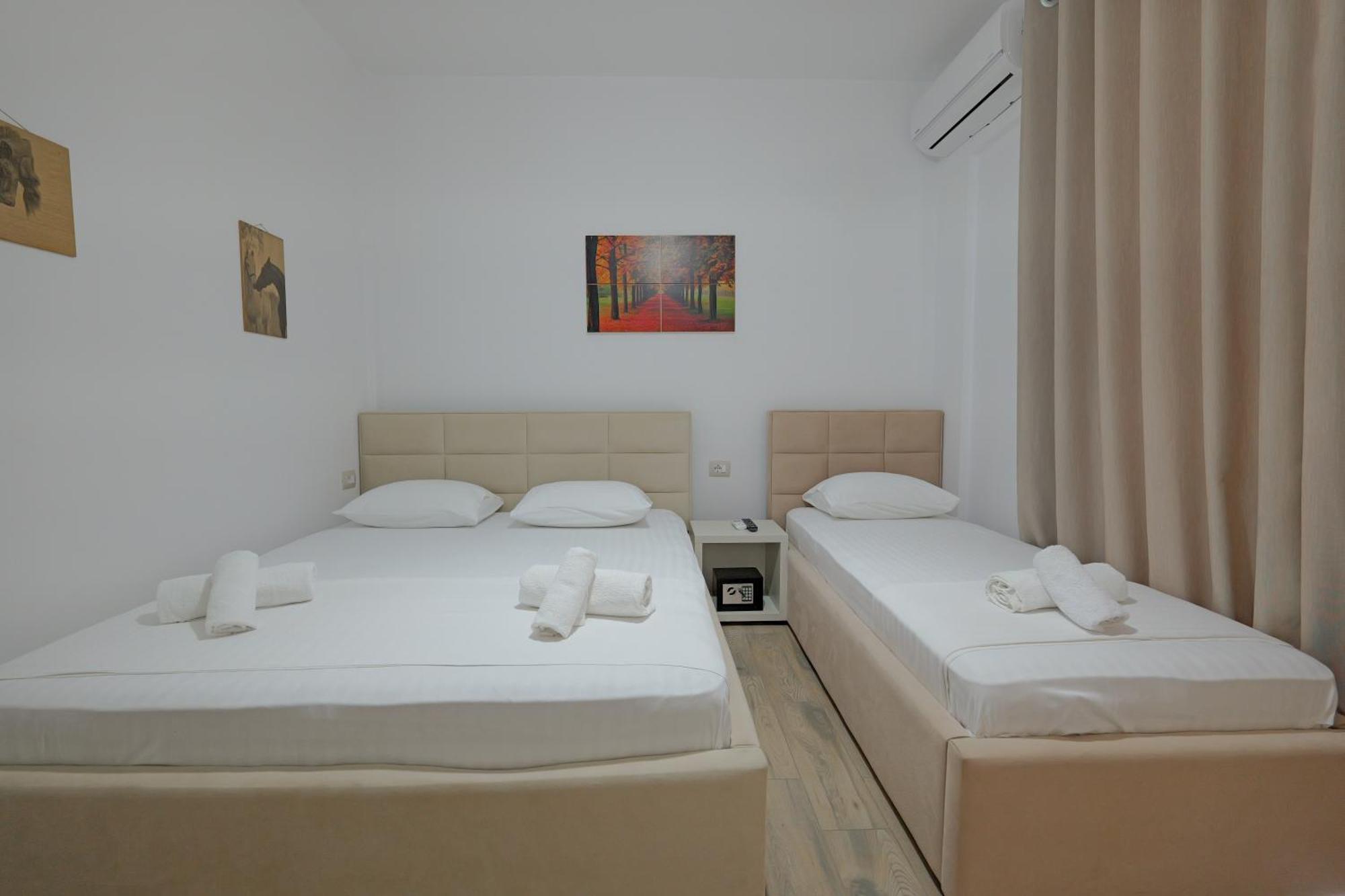 Hotel Veliaj クサミル エクステリア 写真