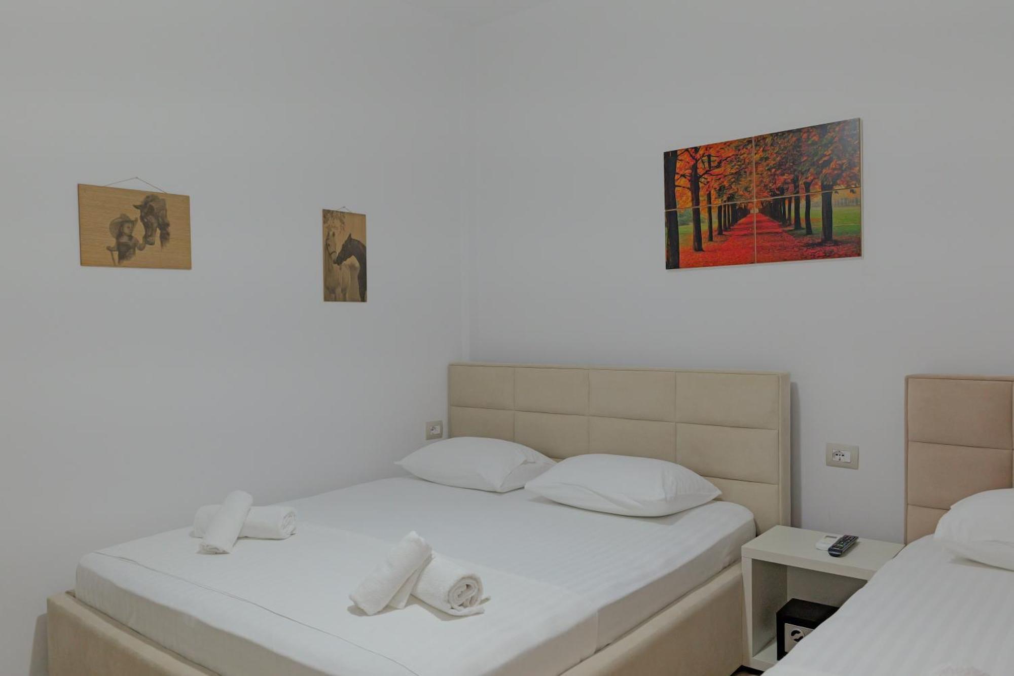 Hotel Veliaj クサミル エクステリア 写真